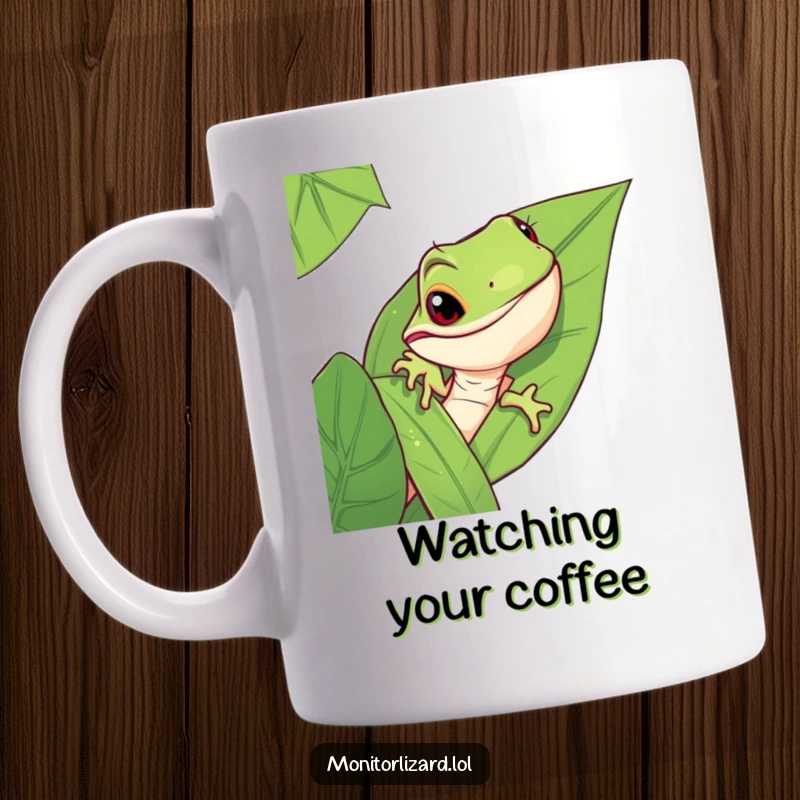 Funny monitor lizard mug showing a mischievous lizard peeking out from behind a large jungle leaf, full of curiosity.